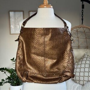 Elegant Brown Snakeskin Pattern Shoulder Bag